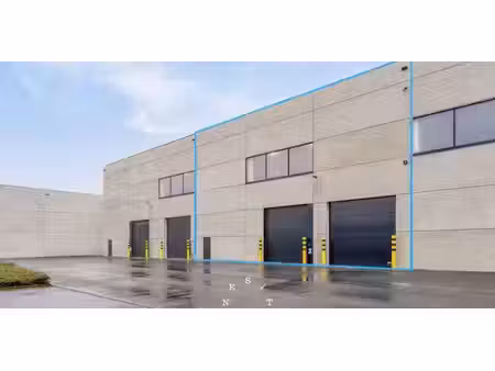 grand entrepôt de 1.174 m² à vendre près de l’e17 à waregem