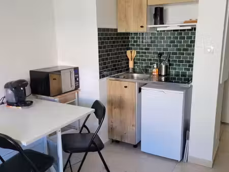 studio 1 pièce 19 m²
