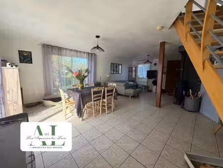 maison à vendre la flèche