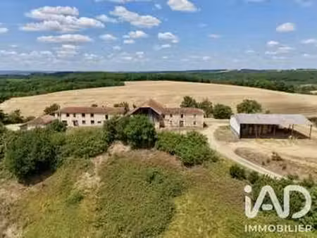 vente maison à auch (32000) : à vendre / 150m² auch