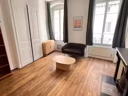 location appartement 1 pièce 33 m² à lyon 7 (69007)