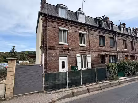 location maison 4 pièces 77m²