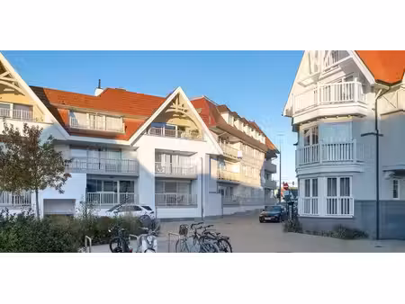 garage à louer à duinbergen pour € 140