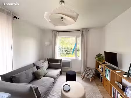 propriété 4 pièces 81 m²