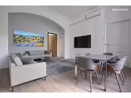 maison de ville climatisée neuve et proche du centre leclerc