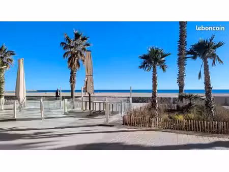 restaurant en front de mer
