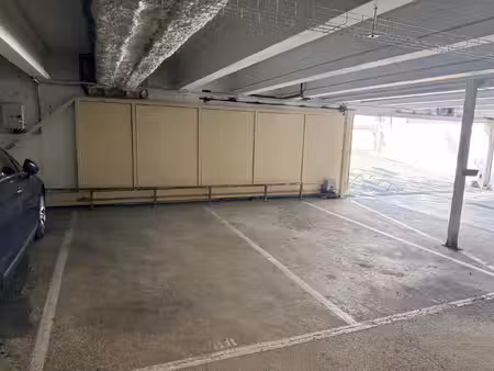 parking à louer proche de la gare rer
