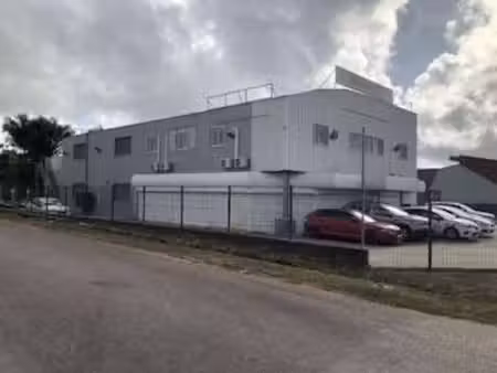 local commercial à louer
