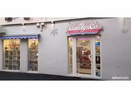 murs commerciaux – commerce équipé clé en main – albertville