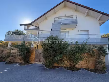 appartement de 33,32 m² à annecy-le-vieux