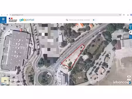 à louer terrain 2 000 m² nîmes emplacement stratégique