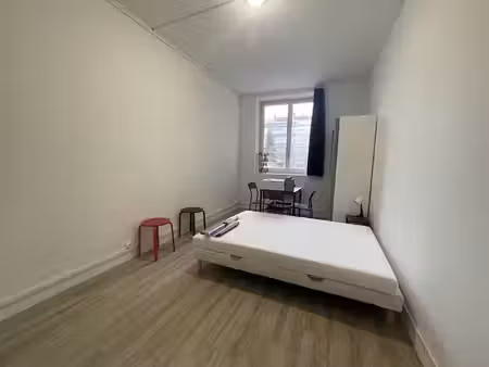 studio meuble tout compris