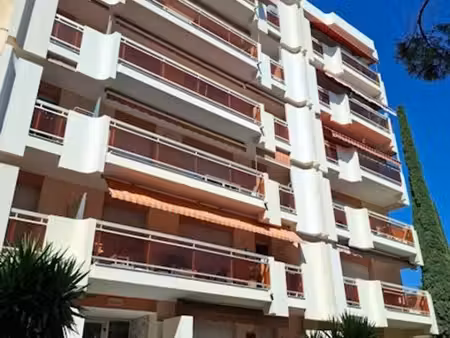 appartement 1 pièce 30 m²