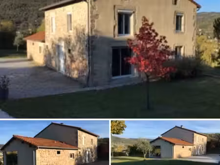 location maison en pierre