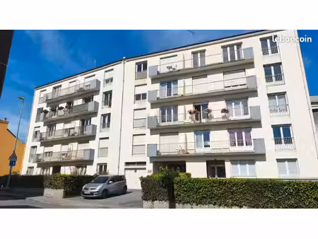 appartement 3 pièces 65 m²