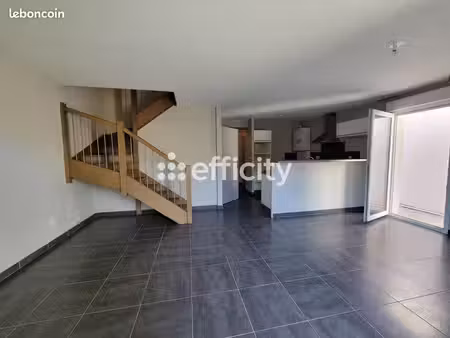 villa 4 pièces 86 m²