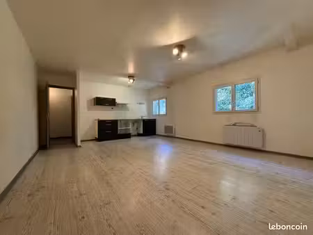 appartement t3 65 m2