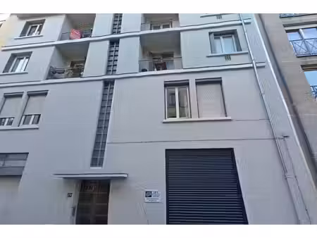 f3 - 29 rue ravat 69002 lyon 2 -