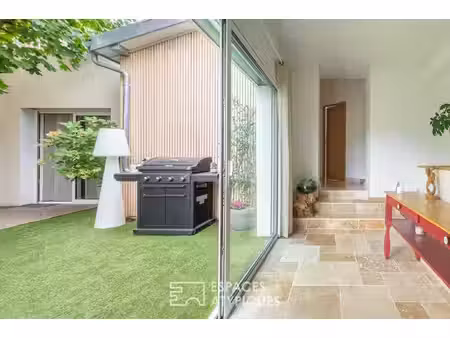 maison des années 30 réhabilitée avec extension, patio et bassin - dijon bas montchapet