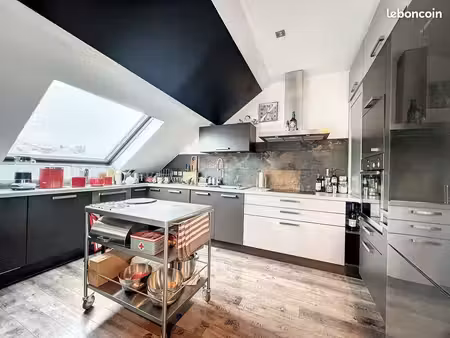 appartement meublé avec terrasse – 122 m² – disponible octobre