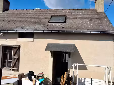 maison de village à rénover, beau potentiel !