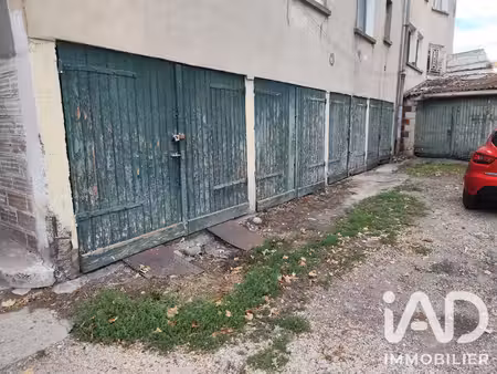 vente parking 412 m²