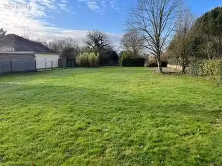 vente terrain à treillières (44119) : à vendre / 800m² treillières