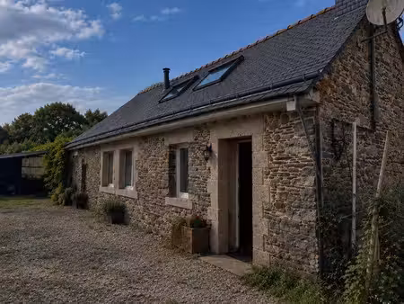 longere en pierre à vendre
