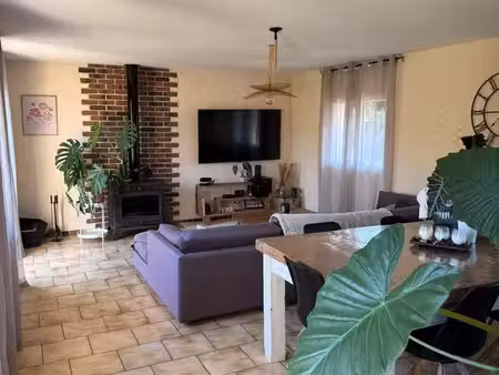 charmante longère rénovée de 1890 avec jardin et dépendances