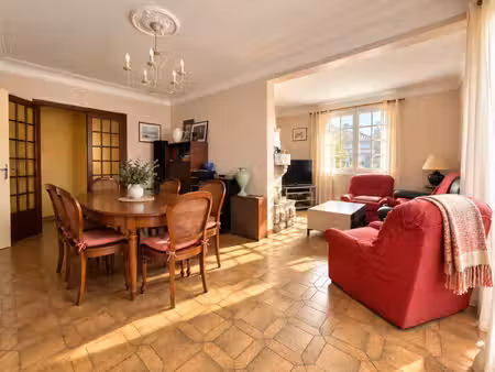 anglet fleuristes – maison 9 pièces de 202 m² habitables – double habitation ou activité p