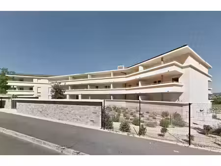 location appartement 2 pièces 47 m² à aix-en-provence (13090)