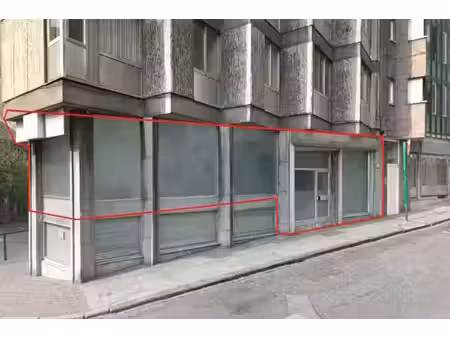 surface commerciale à vendre à rue d'orléans 21 charleroi (vbe71827)