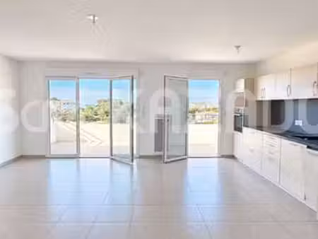 vente appartement 3 pièces à saint-raphaël (83530) : à vendre 3 pièces / 73m² saint-raphaë