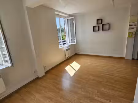 location appartement 1 pièce 19m² tourcoing 59200