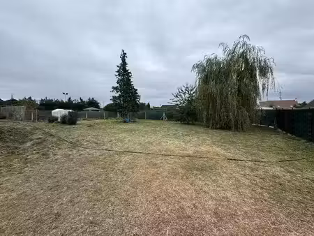 terrain à bâtir de 515 m² à freneuse (78)