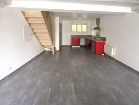 location maison 3 pièces 68m²