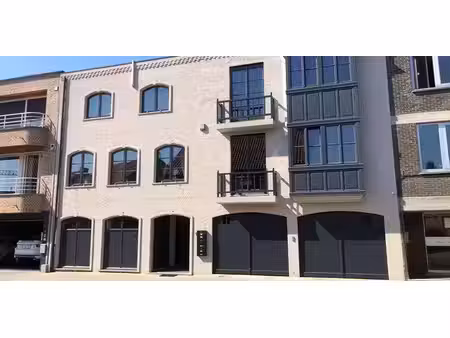 studio à louer à mol pour € 735