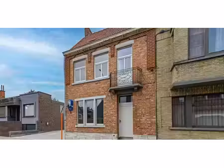 maison à louer à izegem pour € 915 avec 3 chambres à coucher