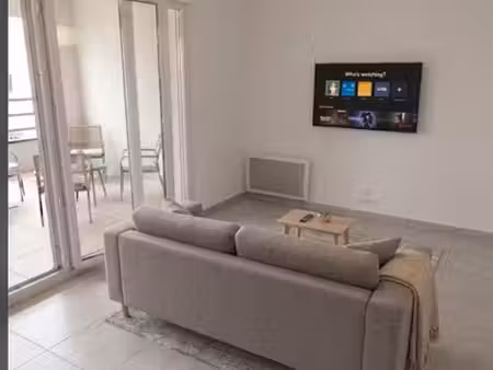 appartement t2 timone (meublé)