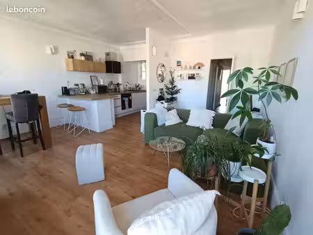location t3 67m² joliette marseille
