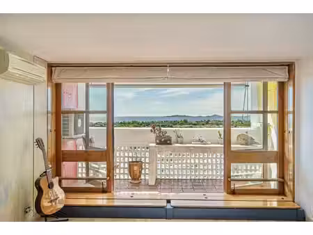 duplex de luxe à vendre dans le quartier sainte anne