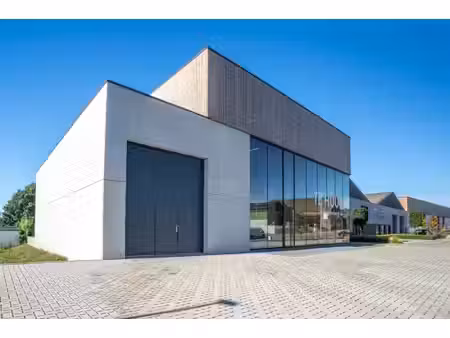 commercieel te huur in pepingen