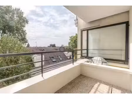 appartement 3 pièces - 2 chambres - parking