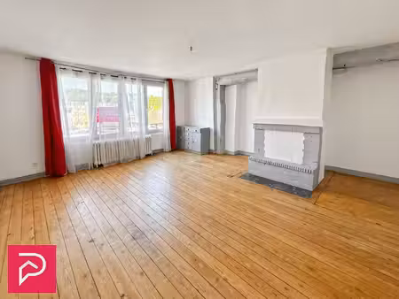 appartement en hyper centre-ville de bernay !