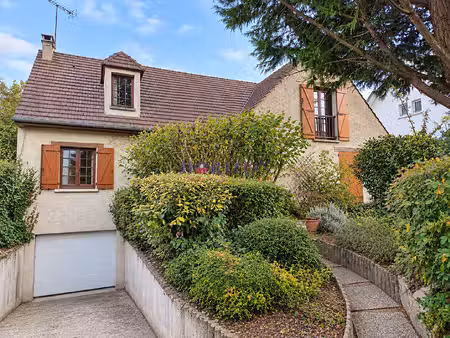 maison familiale orry la ville 6 pièce(s) 162 m2