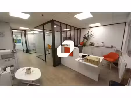 location bureaux 290m²