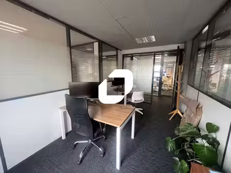 location bureaux 230m²