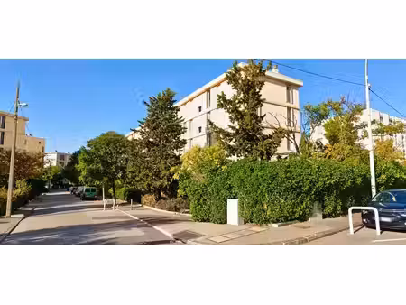 vente appartement 3 pièces 55m2 marseille 9eme (13009) - 110000 € - surface privée