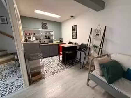 location maison meublé à niort (79000) : à louer meublé / 47m² niort