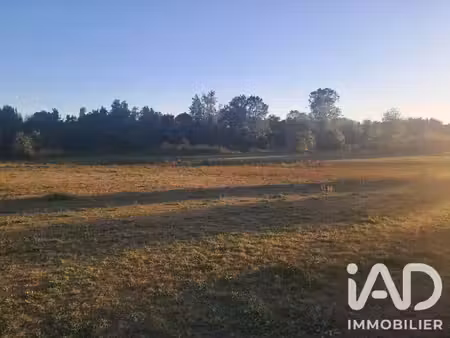 vente terrain 24701 m² bretignolles (79140)